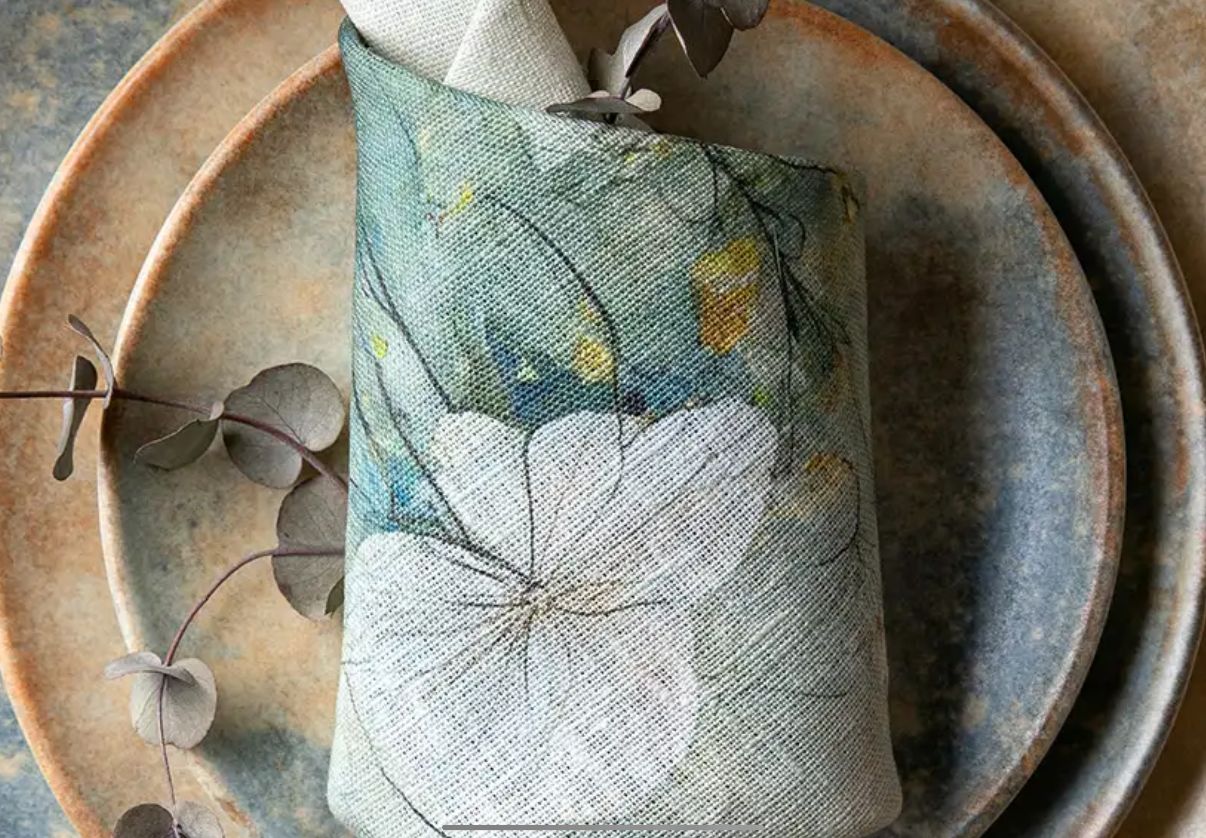 Suisse Maison de Lin - Wholesale Tea towel - Variety of Japandi Floral Linen Kitchen/Tea Towels with hook3