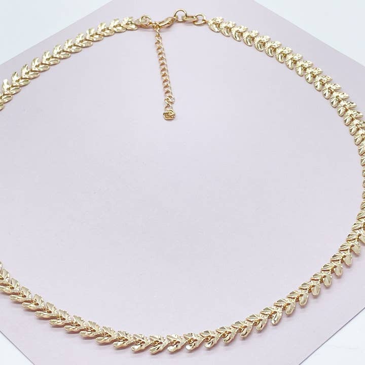 18k GF Fishtail Choker: Hypoallergenic Chevron Necklace for wholesale by Milie