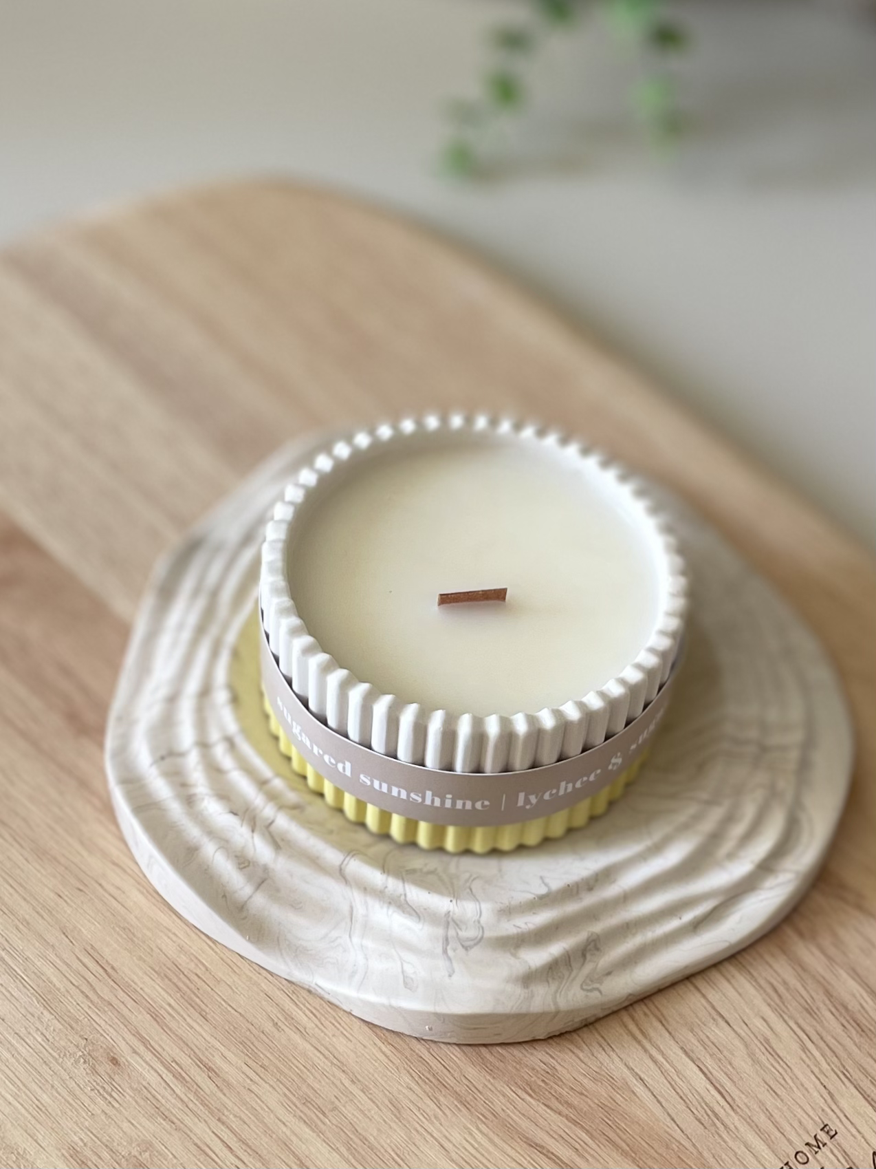 The Wax Leaf Candle Co - Wholesale Jar/Filled Candle - Lychee Stoneware Soy Wax Candle / Summer Inspired3