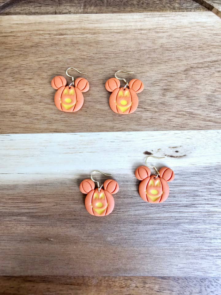 Mouse pumpkin earrings for wholesale by Beckys Creations