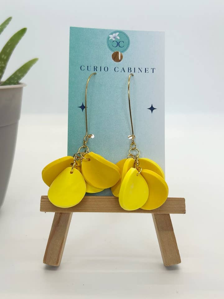 Petal Passion - Oorbellen van polymeerklei voor wholesale door Curio Cab