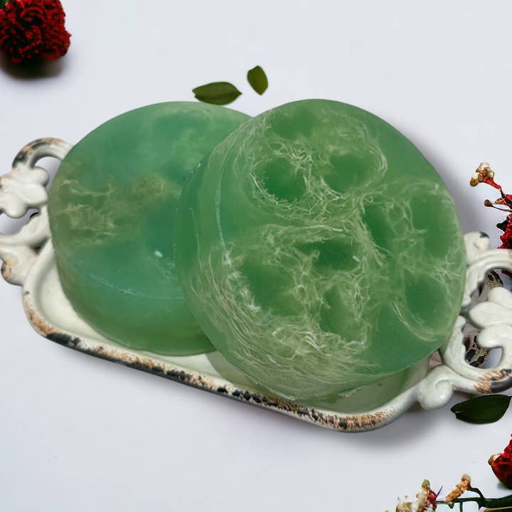 Savon au luffa - Thé vert et citronnelle pour la vente par Calla Lily Cosmetics