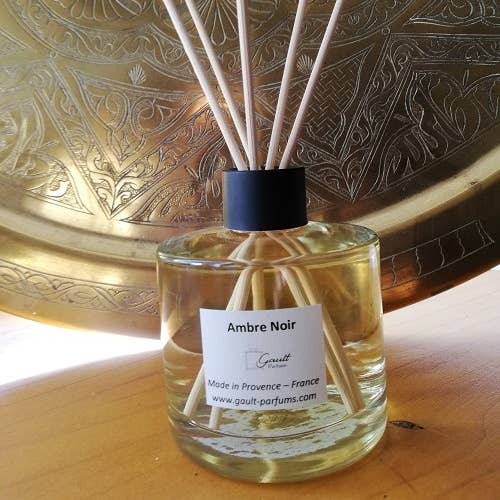 GAULT PARFUMS - Wholesale Reed Diffuser - Black Amber Reed Diffuser 200ml1
