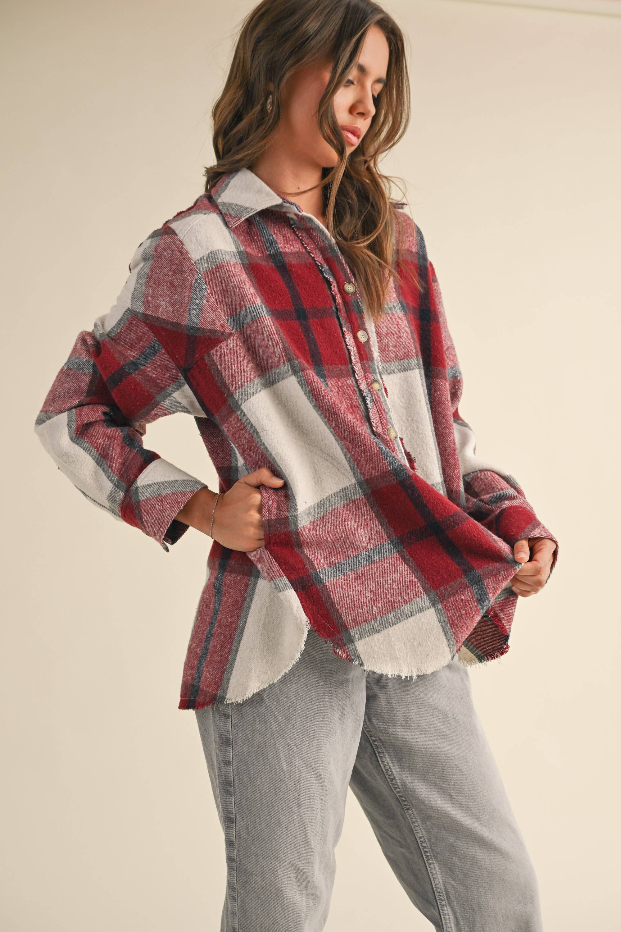 MIOU MUSE – wholesale Buttoned-down shirt – Women's – T3847   PLAID PATTERN PULLOVER TOP WITH POCKET6