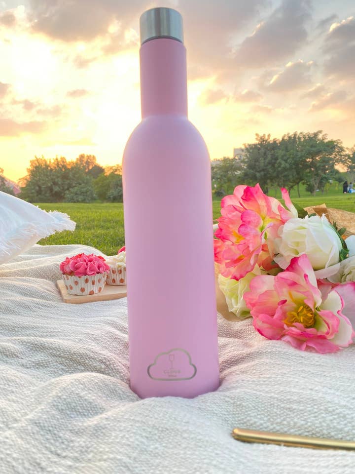 Kiss Me Pink for wholesale by CloudWine