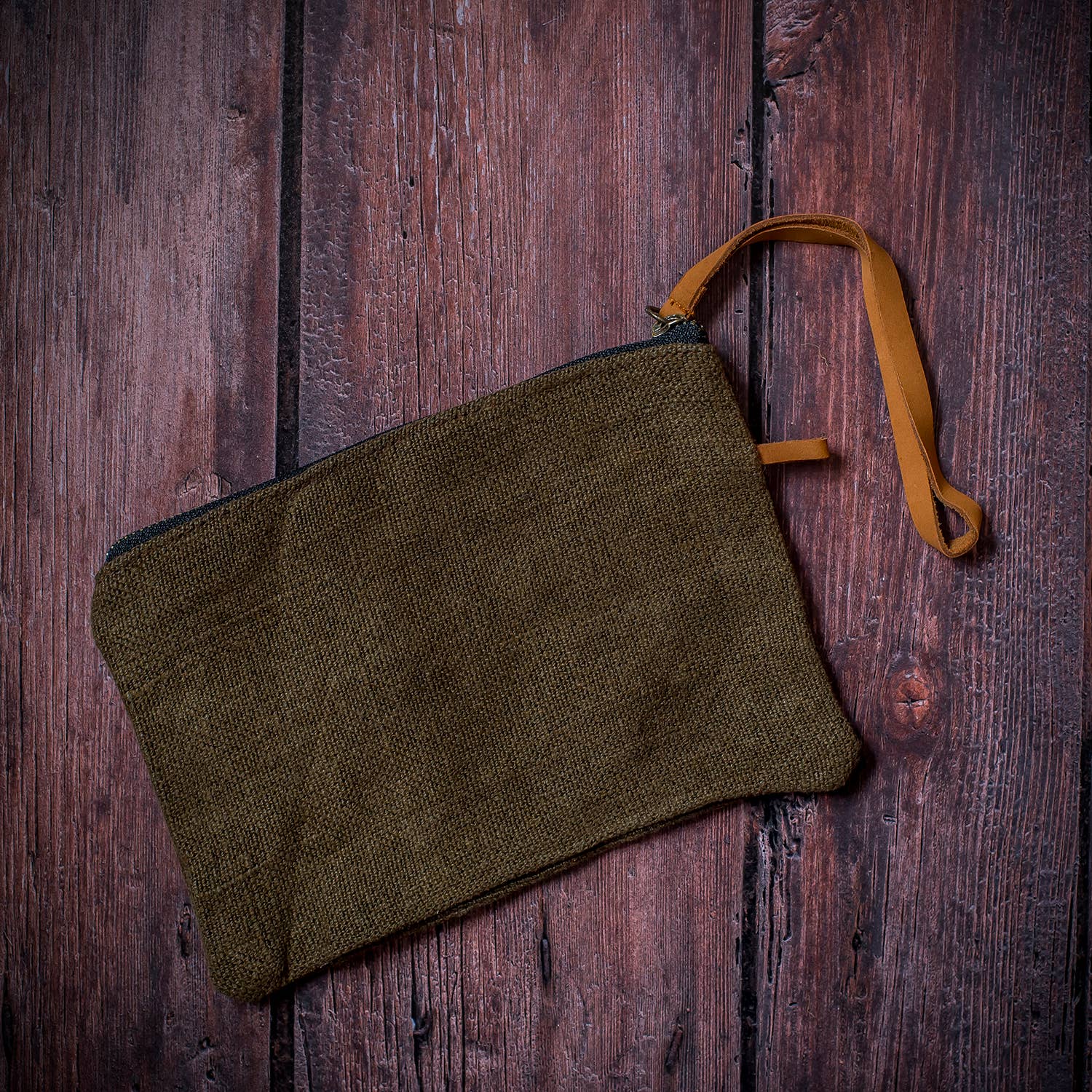 Moult - Wholesale Pouch – Women’s - Smaller Jute Pouches in 6 colours3