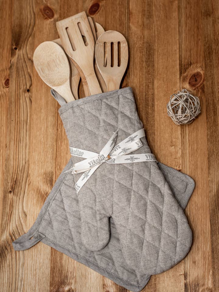 Linen Oven Mitt for wholesale by VIKOLINO