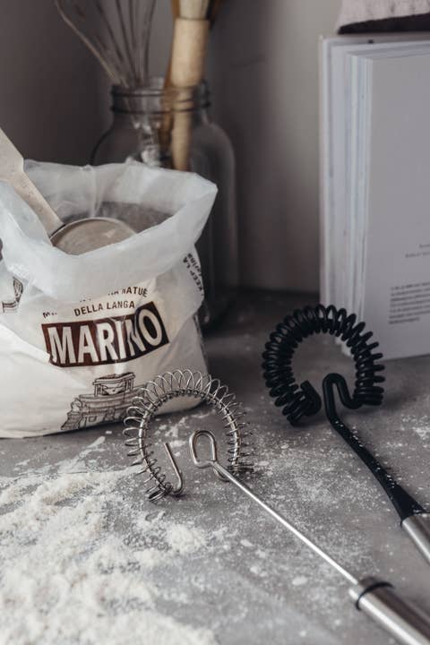 HEIROL - Wholesale Whisk - WHISK 32 CM NYLON STEELY1