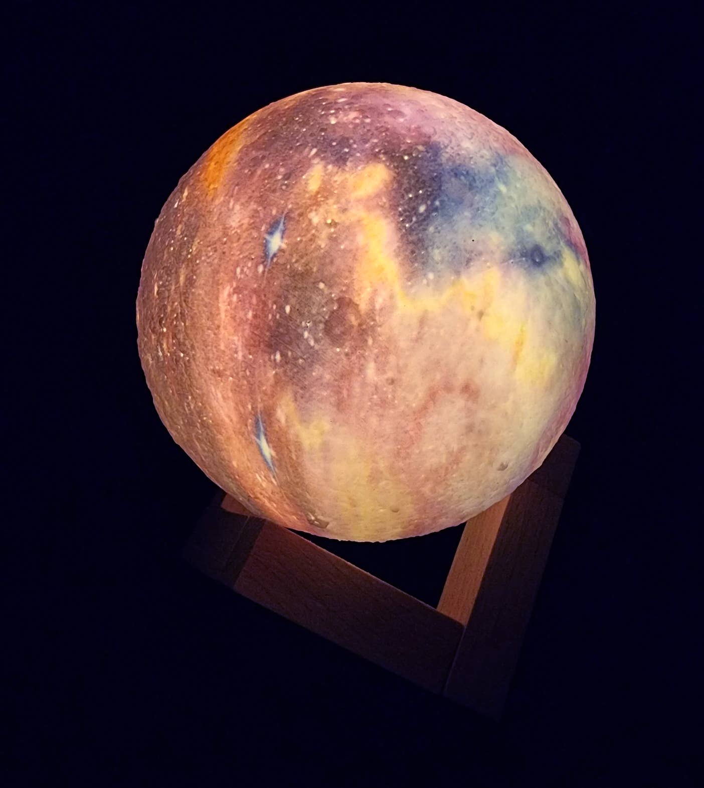 Variety Distributors - Wholesale Toy Set - Kids - Westminster Aurora Lights Lunar Lamp2