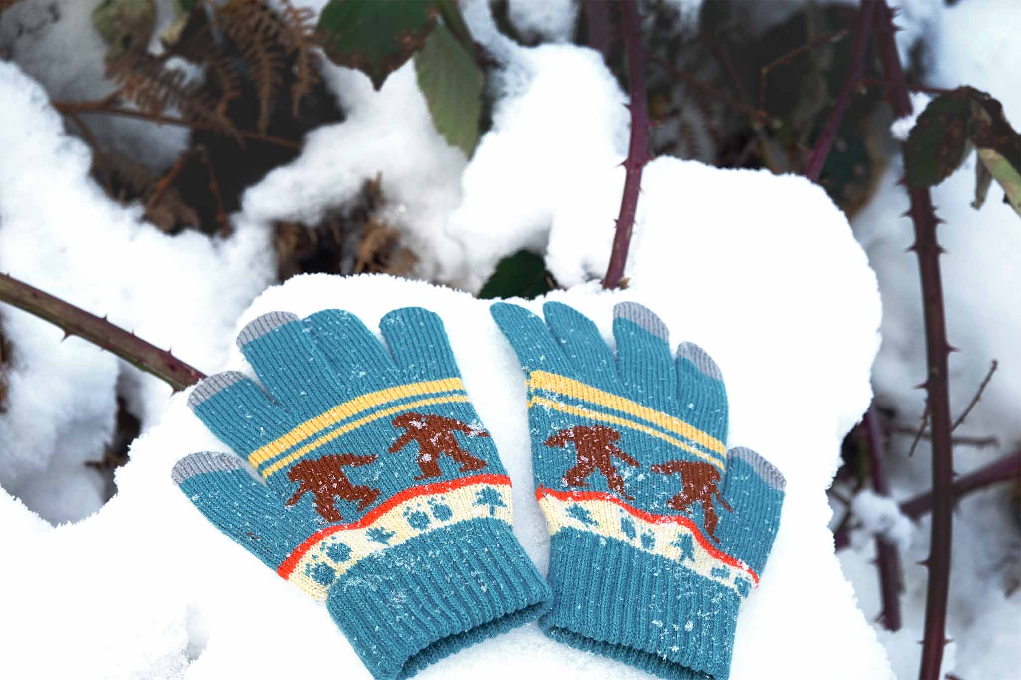 Northern Icons Creations INC - Wholesale Gloves - Unisex - Bigfoot Trail Knit Gloves1