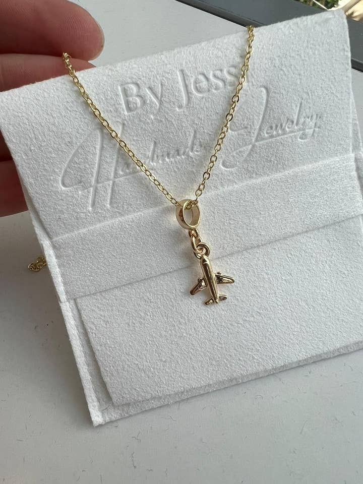 Airplane Charm ketting voor wholesale door By Jessi Jewelry