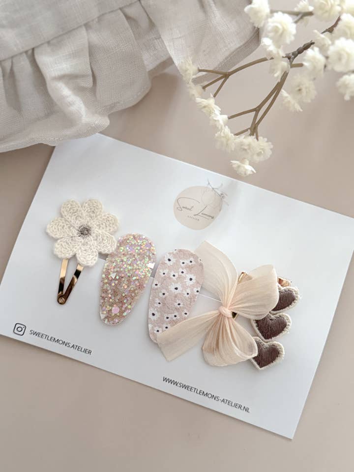 Clique-clac Ensemble - Faye pour la vente par Sweet Lemons Atelier