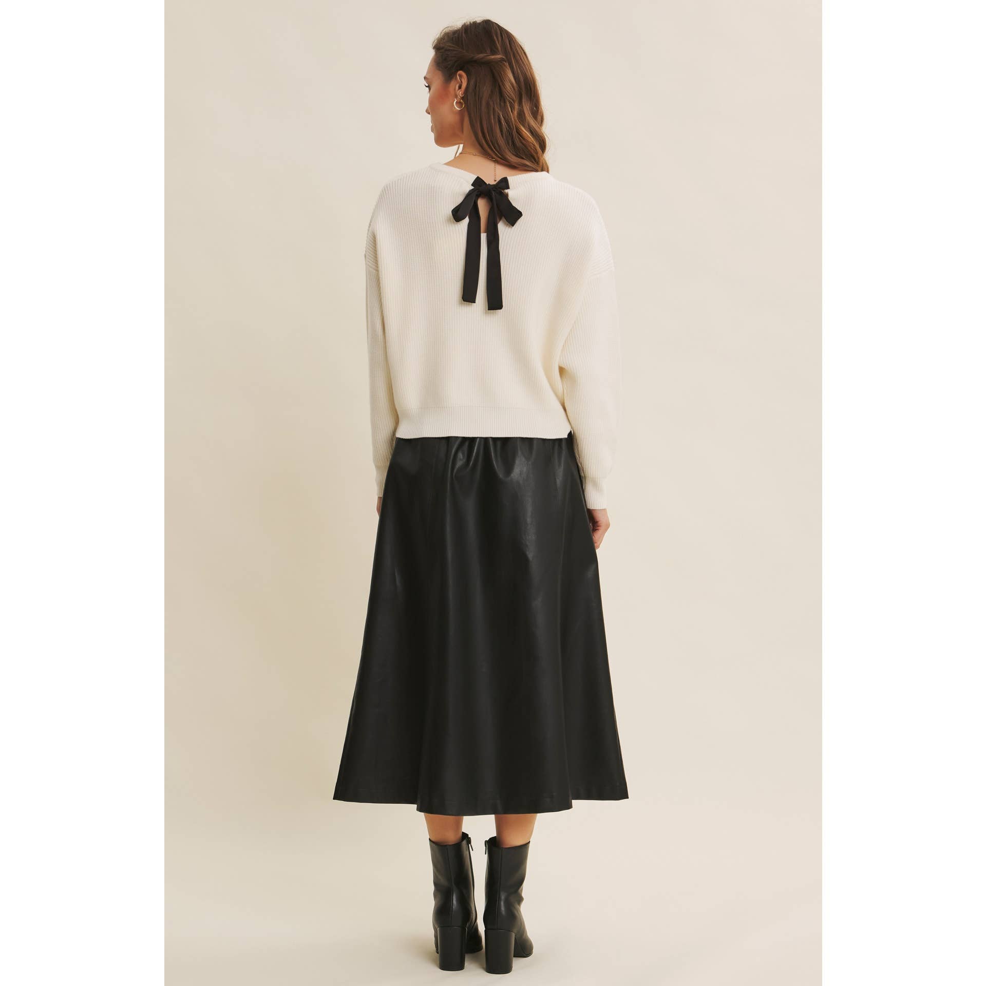 in february - Wholesale Skirt - Women's - SOPHISTICATED VEGAN FAUX LEATHER BELTED MIDI SKIRT28
