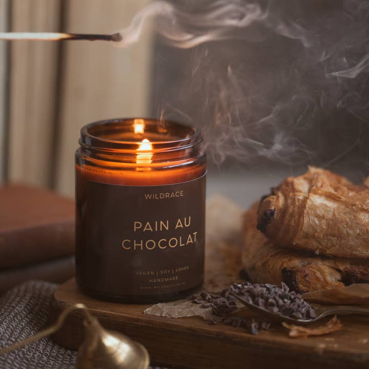 WILDRACE - Wholesale Jar/Filled Candle - Pain Au Chocolat Candle - Bakery Theme