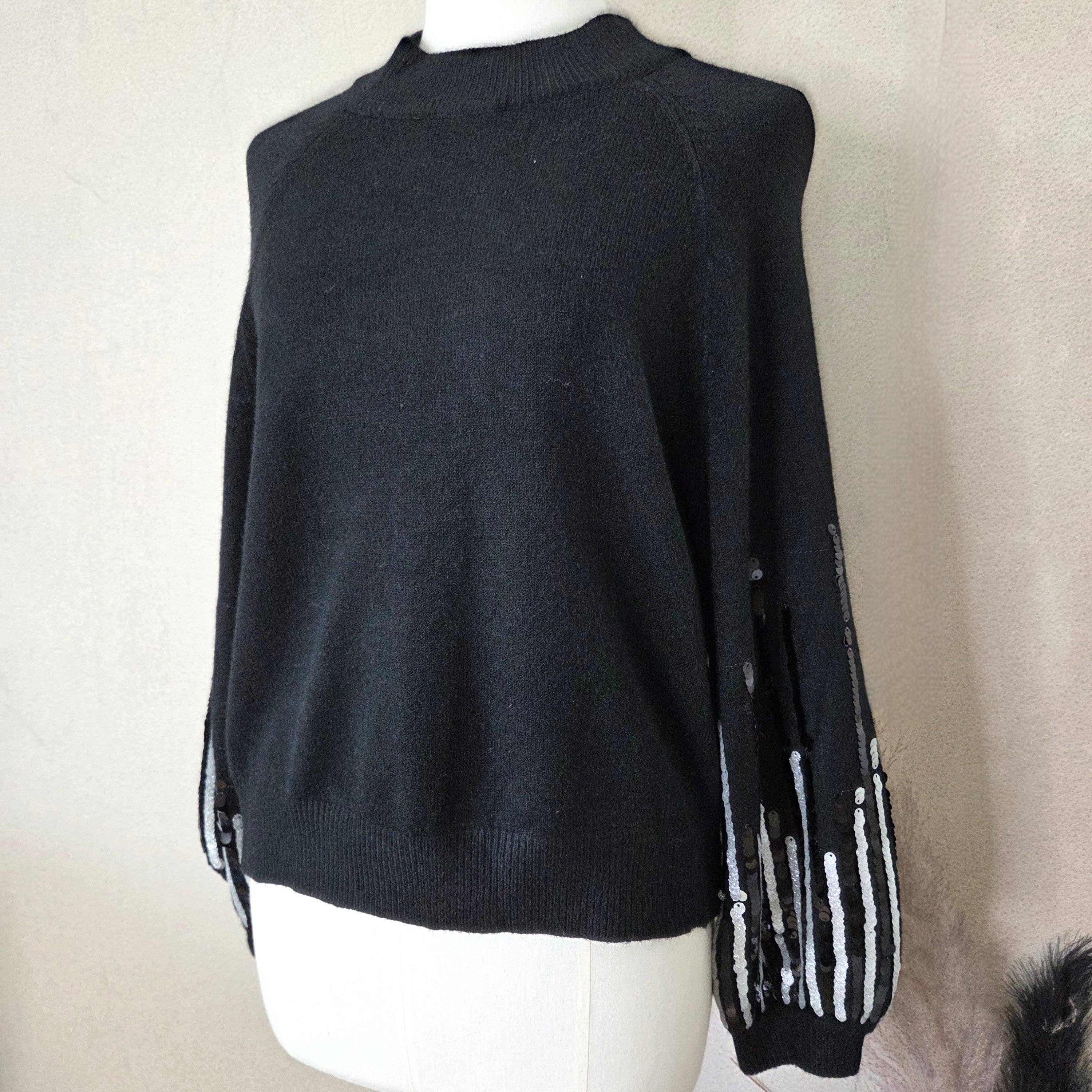 Tempest Designs – wholesale Knitted jumper – Women′s – Fine knit jumper with balloon sleeves and sequin detail (S-M)2