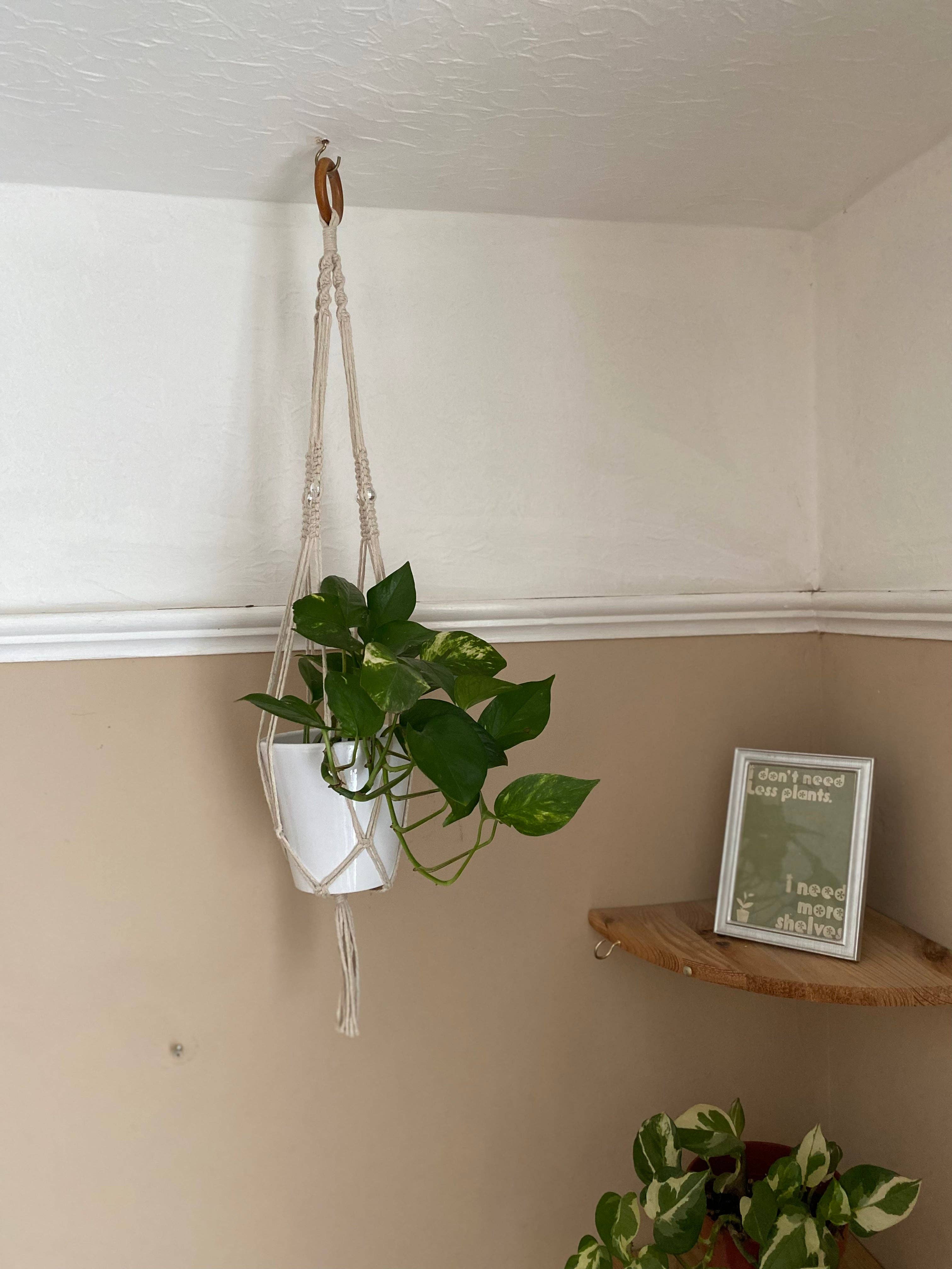 Macra-Made With Love – wholesale Hanging planter – Macramé Plant Hanger with Disco Ball Beads2