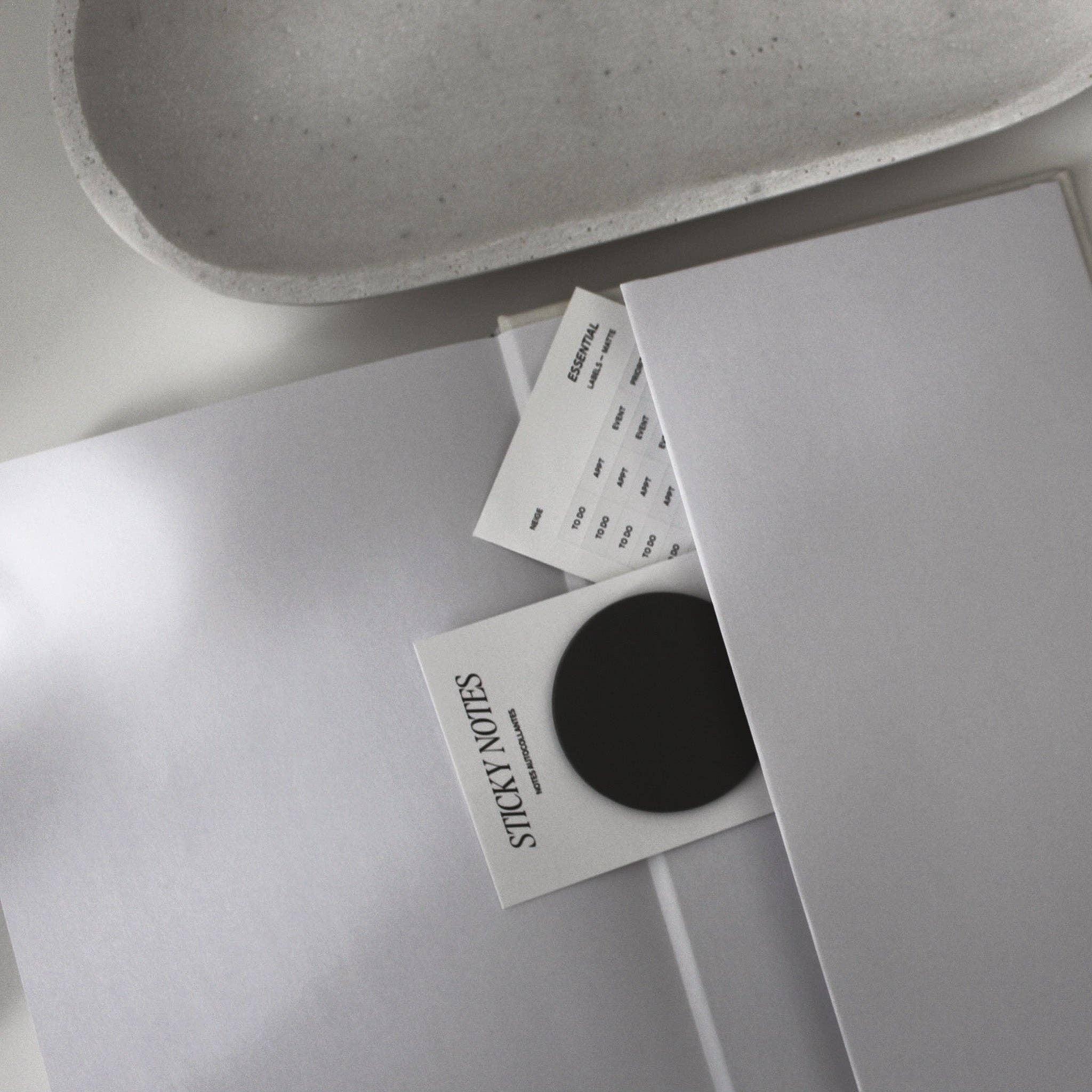 Rosie Papeterie - Wholesale Notebook - Le Cahier : The Grid Notebook6