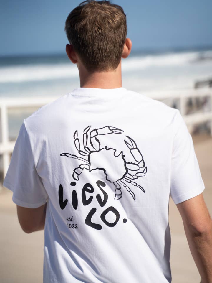 CRABSTRALIA TEE for wholesale by Lies Collective