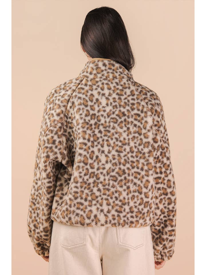 VERY J - Wholesale Jacket - Women's - NJ90423-Leopard & Cherry Printed Fleece Oversized Jacket4