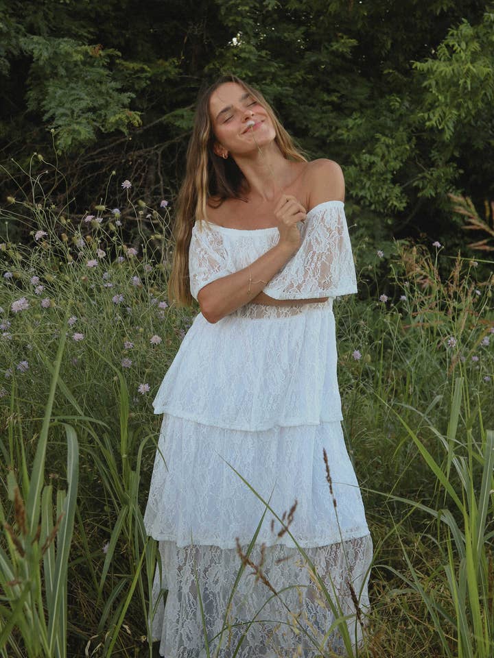 ISD1211LACE Off-shoulder kanten jurk ivoor voor wholesale door If She Loves