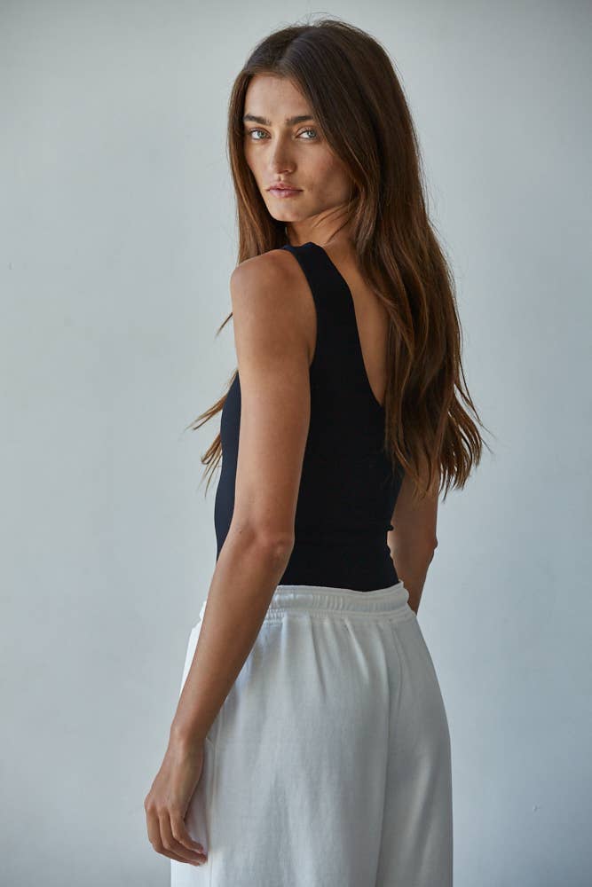 By Together - Vendita all'ingrosso Body - Donna - S1088 | Body senza maniche con scollo a V senza cuciture a doppio strato2