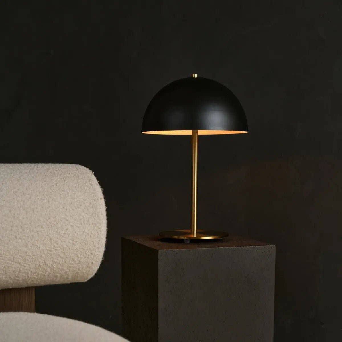 Tavellio - Wholesale Accent/Desk Lamp - Lola Gold & Black Table Lamp | Elegant Metal Design2