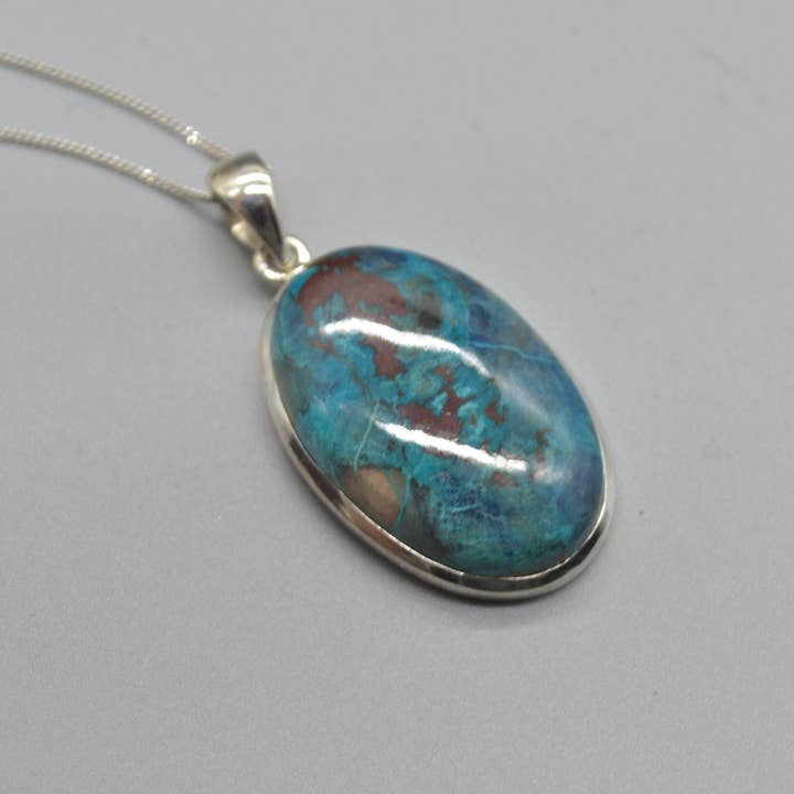 Pendentif goutte ovale en azurite en argent 925 pour la vente par Oriental Direct Craft Supplies