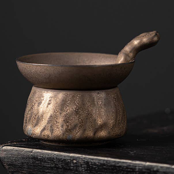 Passoire à thé - Émail de fer doré pour la vente par Haku