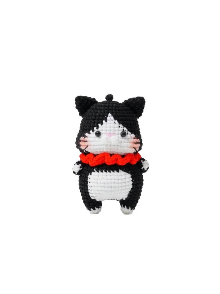 Staande Gehaakte Kat – Handgemaakte Amigurumi Katten Cadeau voor wholesale door Momo & Loloc Crochet