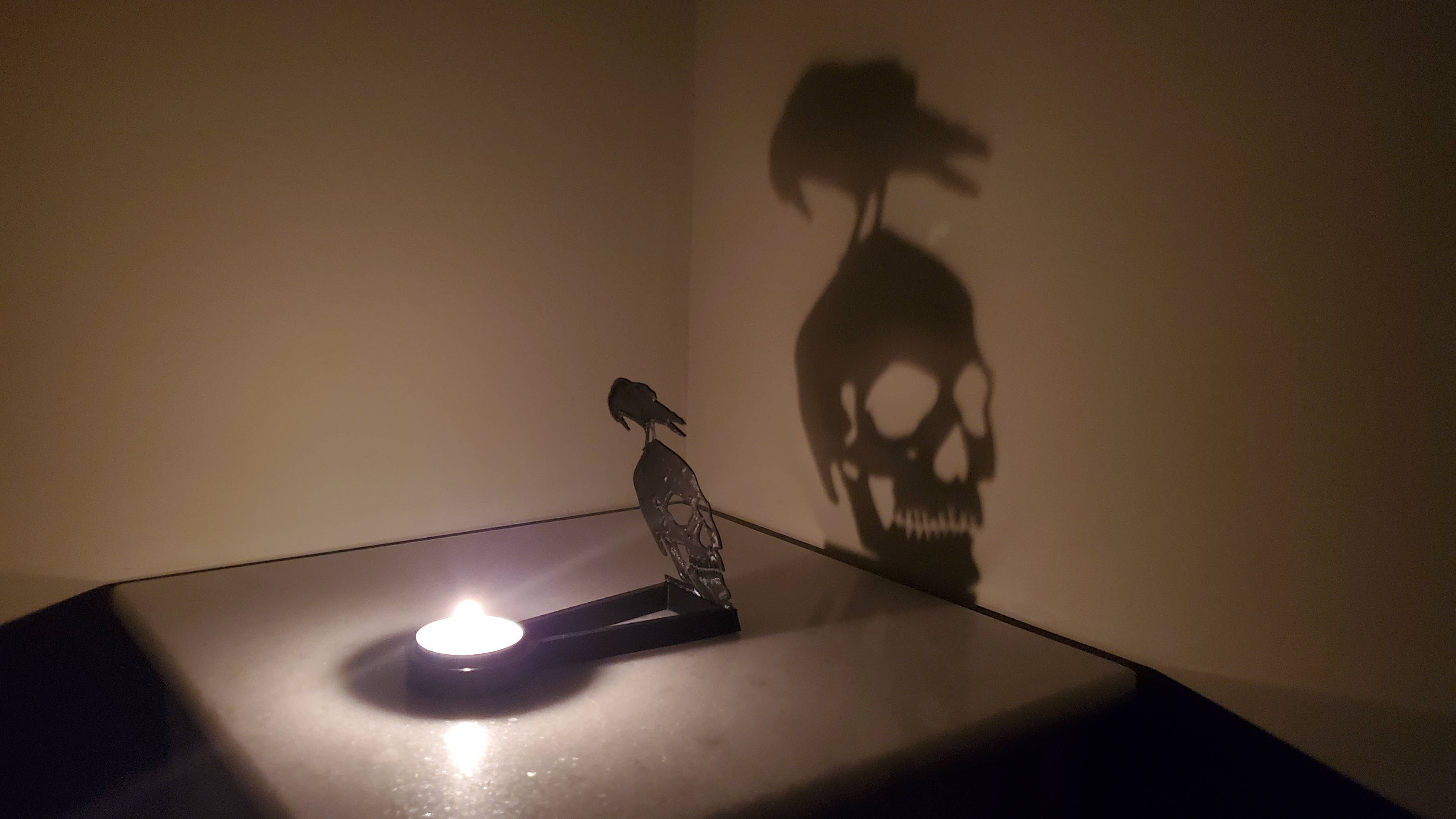 KeaLite - Wholesale Decorative Tabletop Object - KeaLite Nevermore/Raven Shadow Caster (Ships USA Only)