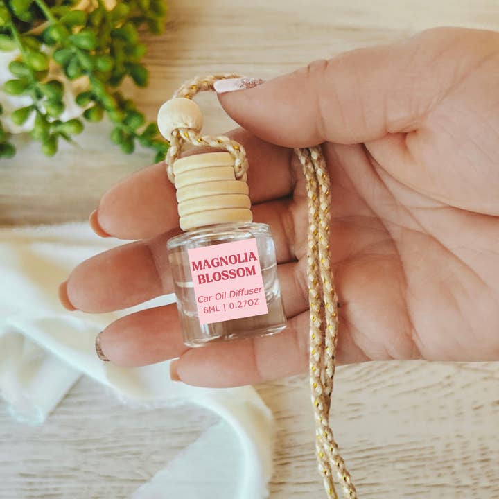 Honey Jar Creations - Vente Désodorisant pour voiture – unisexe - Fleur de Magnolia | Diffuseur de Voiture Suspendu | Fabriqué aux États-Unis