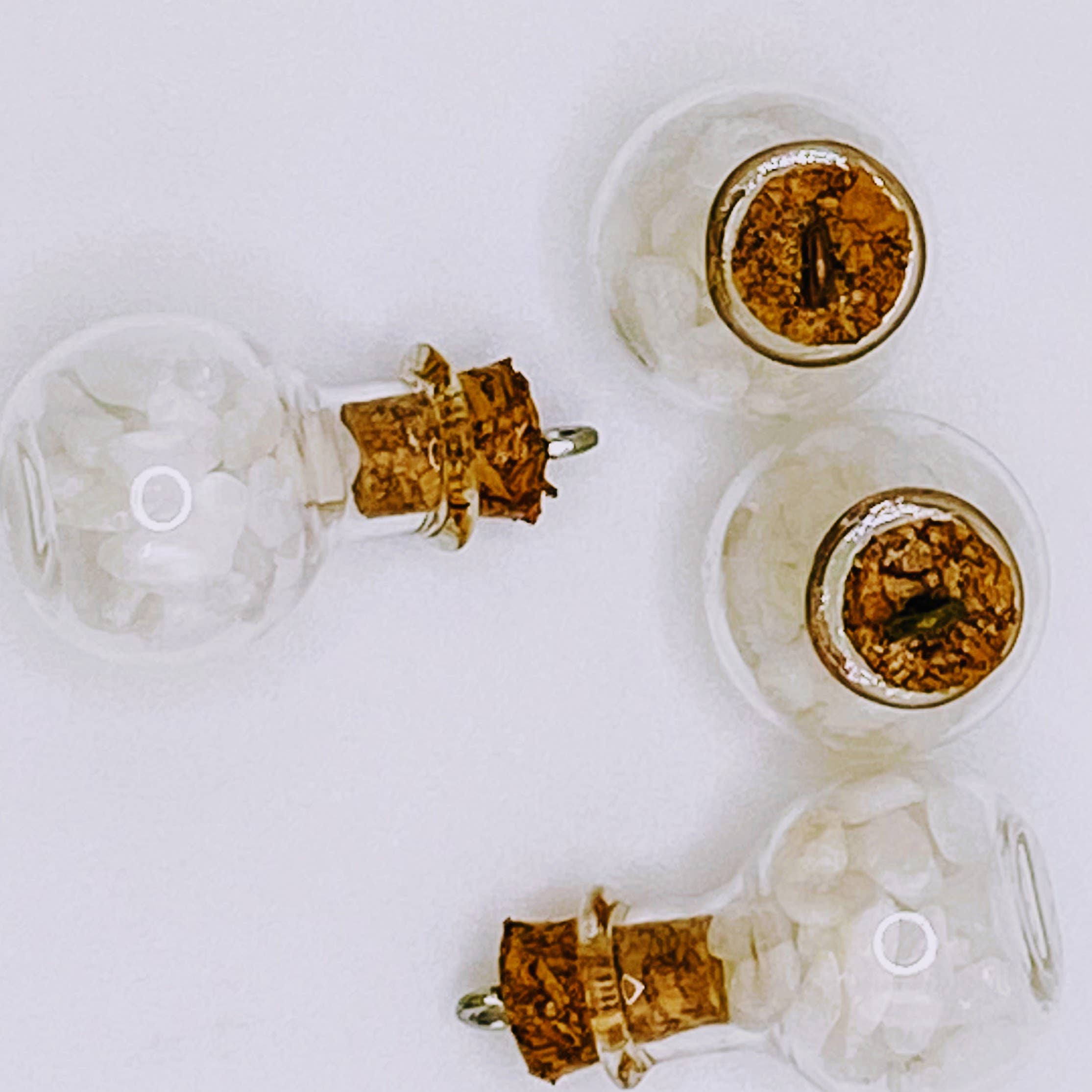 LilDebby's DeLights - Wholesale Spiritual Stone/Crystal - Bottle of Quartz2