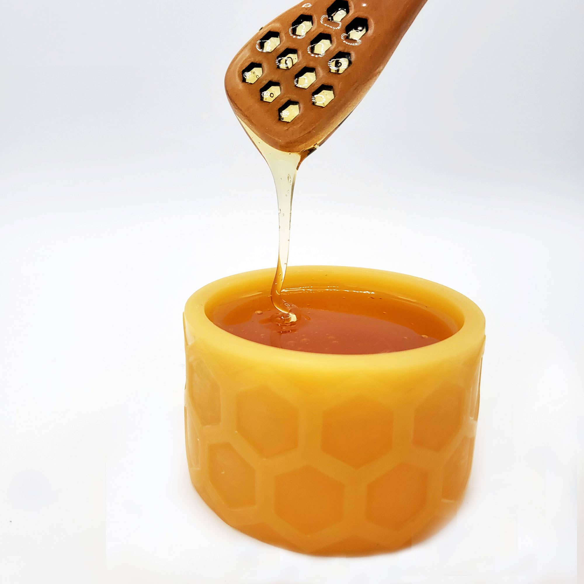Eastvan bees - Wholesale Honey Pot - Beeswax honeypot0