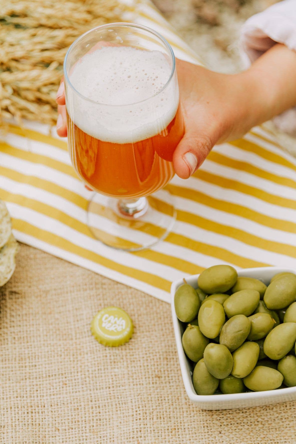 CANAVERE – wholesale Beer – CROWN OF 4 GLUTEN-FREE ORGANIC BEERS WITH CAMARGUE RICE IGP1