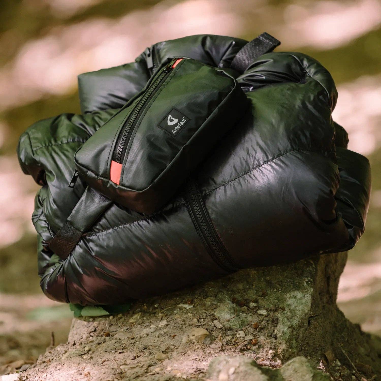 Artefact – Engroshandel Bæltetaske - Unisex – Næsehornsfugl - Banan - Sort/Kano3