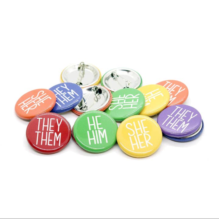 The Pin Pal Club - Wholesale Lapel Pin/Button - Pronoun Pinback Button Style 2