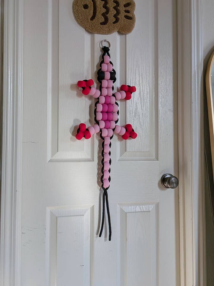 Large Pony Bead Lizard *KIT* (Pink) for wholesale by Petty Party