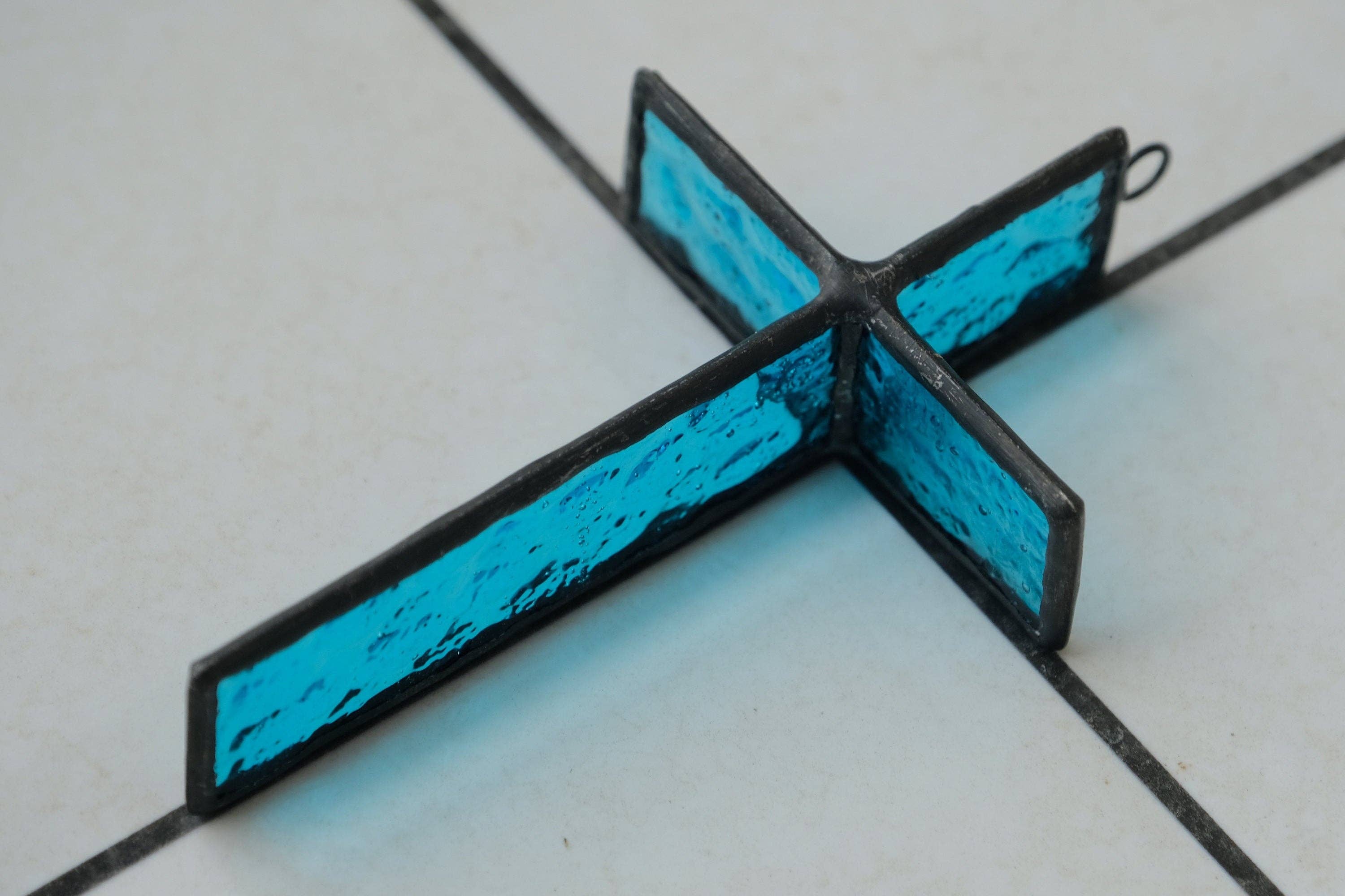 LuminaSalina - Wholesale Suncatcher - Sun Catcher - Christian Cross Stained Glass Jesus Christ Christian Gift Car Charm Home Decor5