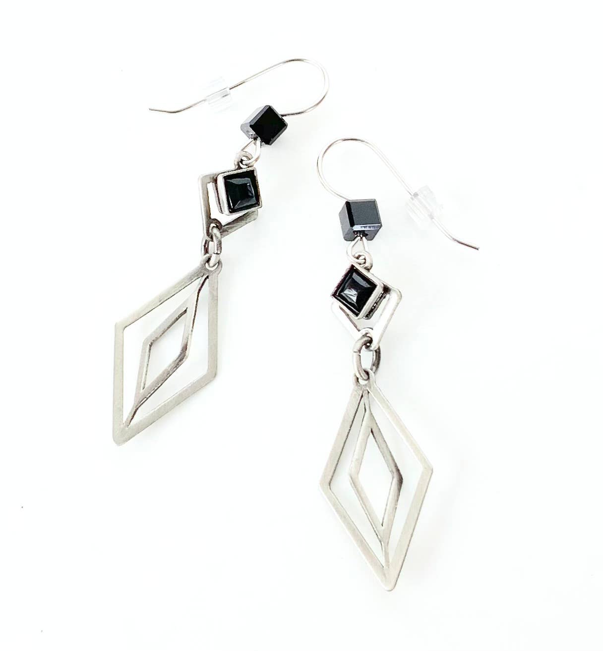 Christophe Poly / Crono Design - Wholesale Dangle Earrings - EARRINGS (Y) - Wire Hook Earrings
38