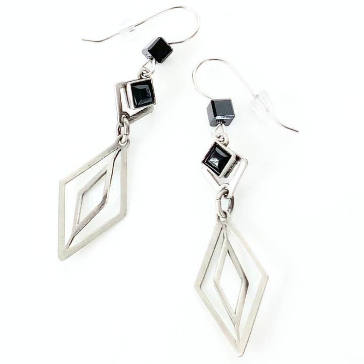 Christophe Poly / Crono Design - Vente Parures de bijoux - Prépack BOUCLES D'OREILLES (DY12P) - 18x Crochets d'Oreilles en Fil & Présentoir Offert31