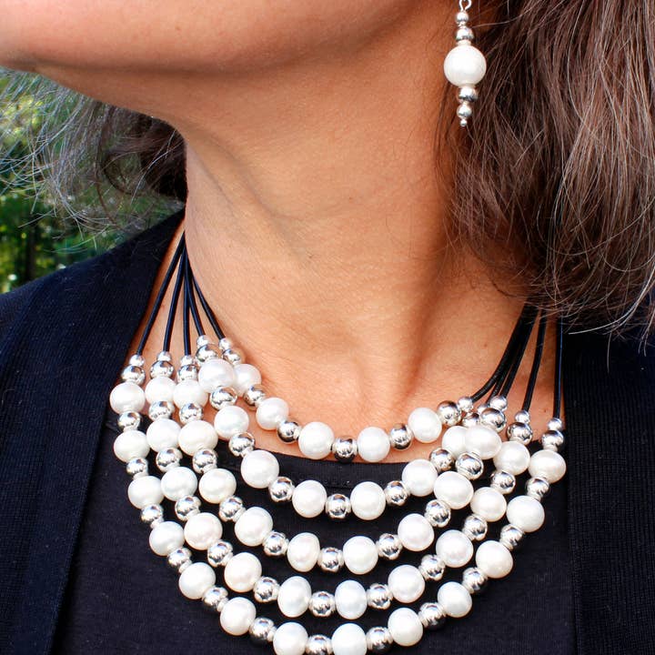 Collana con bavaglino di perle 11R per la vendita all'ingrosso da parte di Sea Ranch Jewelry