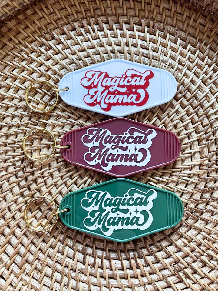 Magical Mama, porte-clés de Noël de style rétro, porte-clés Motel pour la vente par Jeanne Mari & Co