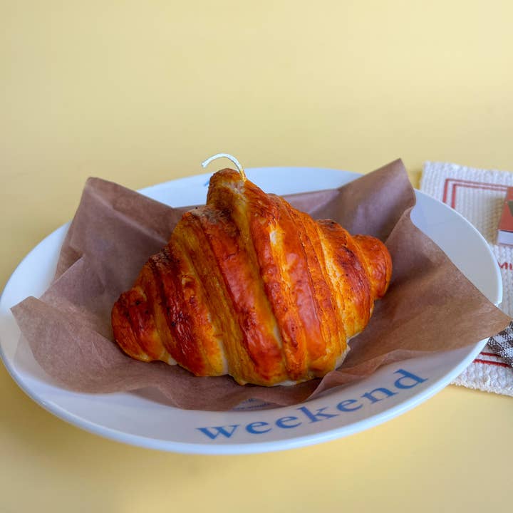 The Wednesday Co - Wholesale Novelty Candle - Le Grand Croissant Candle4