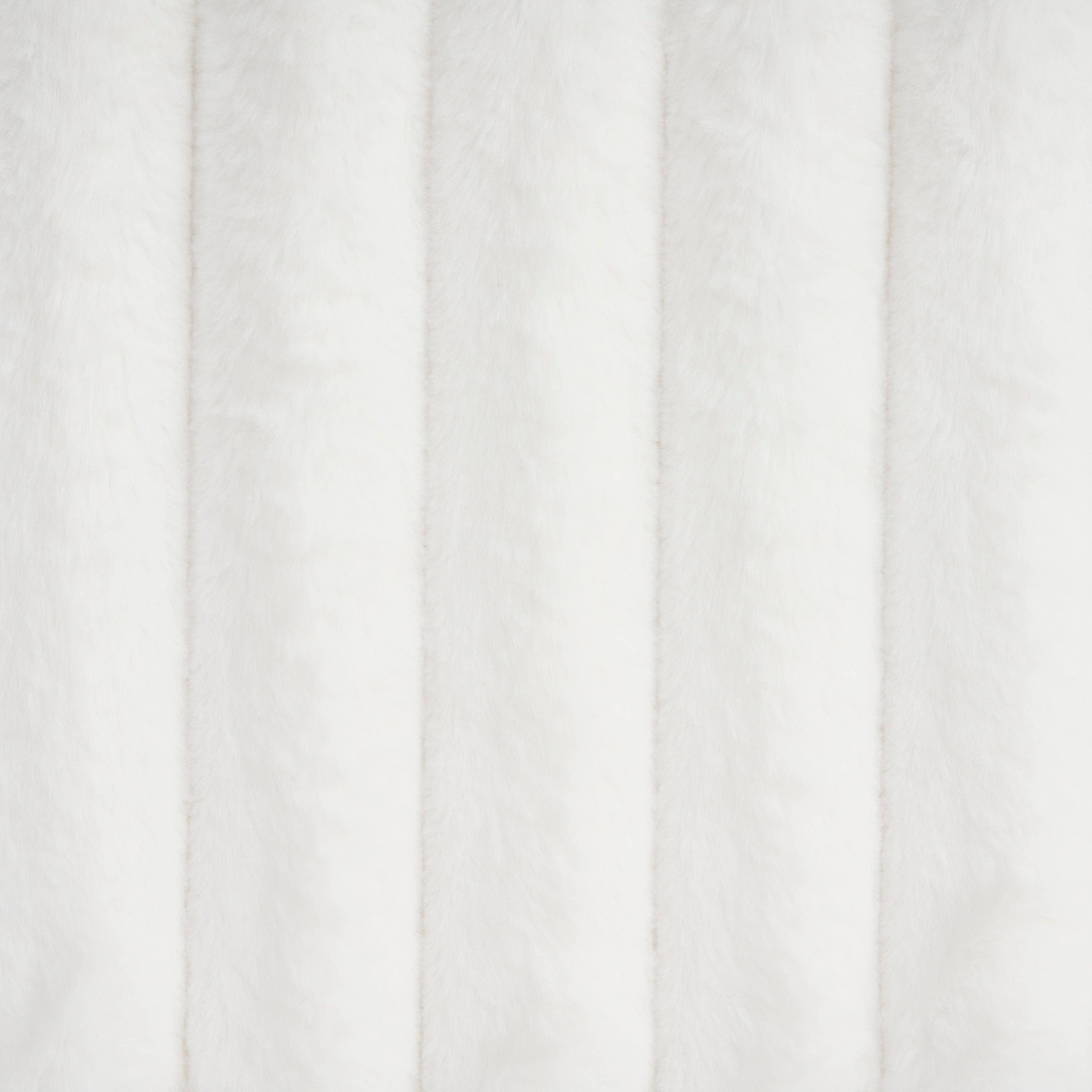 HOMYCASA DESIGN INC - Wholesale Bed - Mira Queen Boucle Upholstered Bed with Curve Headboard6