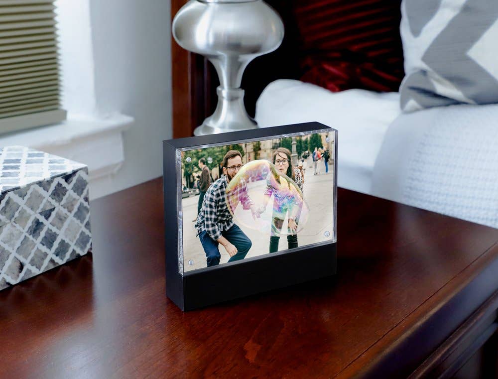 Isaac Jacobs International - Wholesale Picture Frame - Isaac Jacobs Wood Block Magnetic Acrylic Picture Frame15