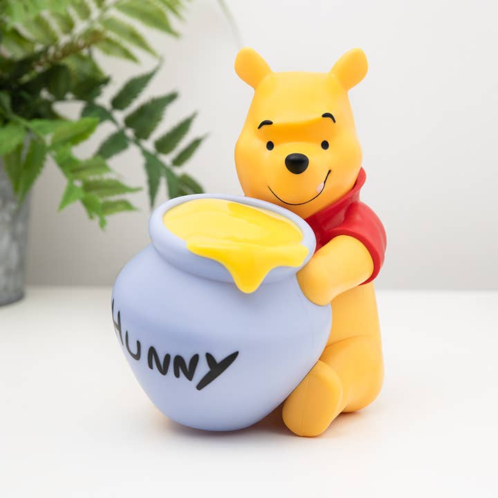 Paladone - Wholesale Figurine Lamp - Winnie the Pooh Light