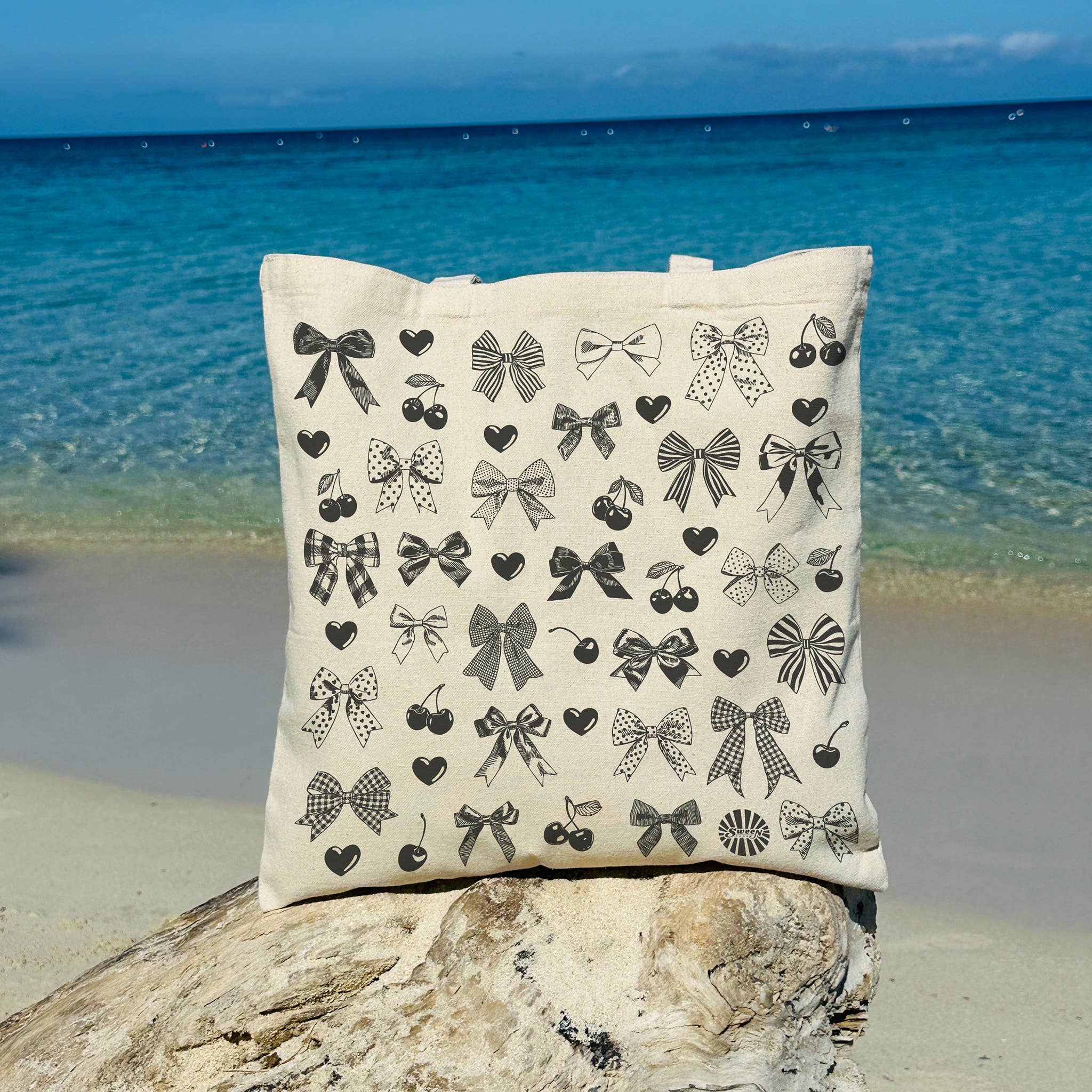 Sween Shop - Wholesale Tote Bag - Women's - Cherry Heart & Bow Coquette Canvas Tote Bag Gift6