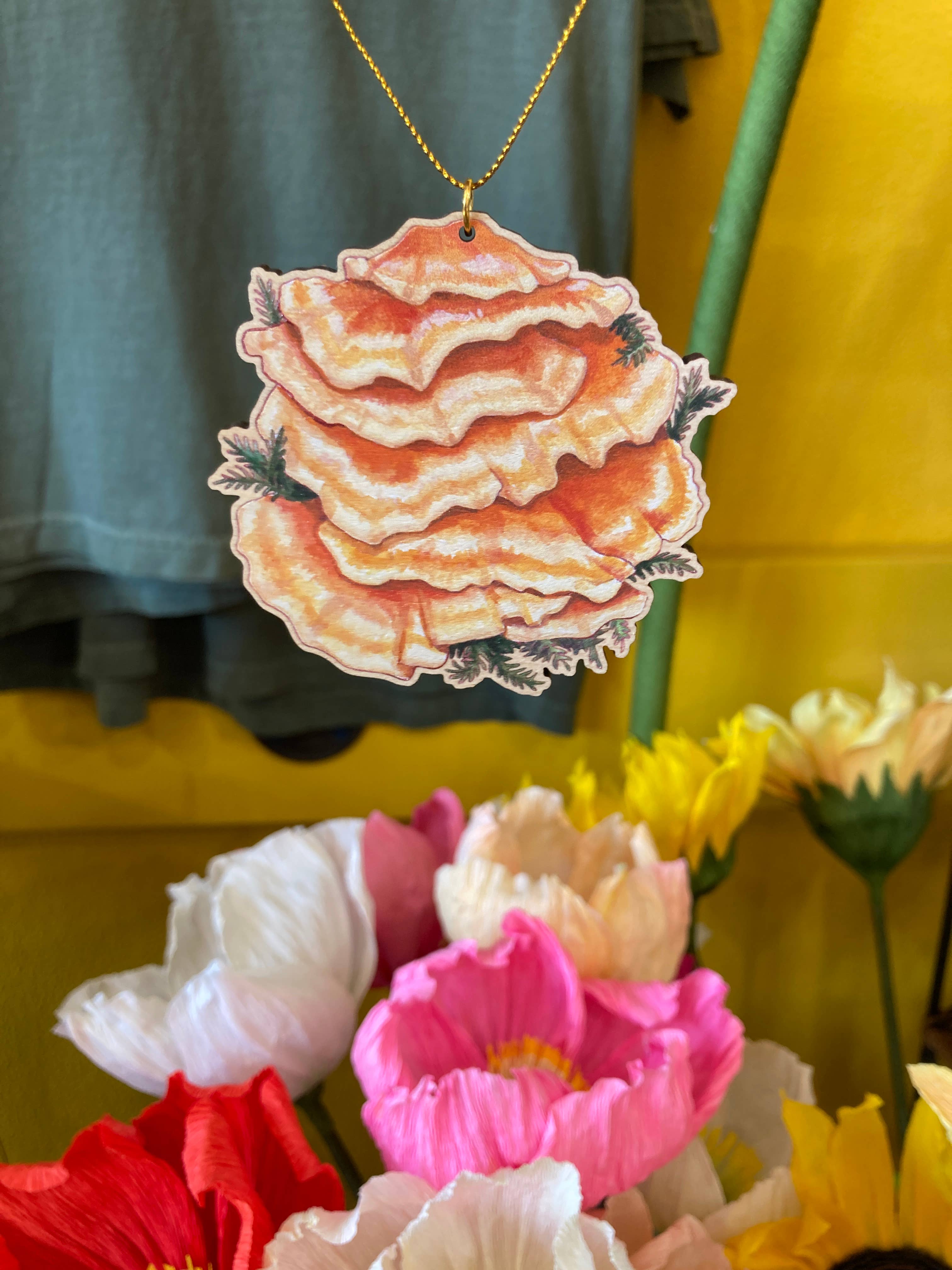 Plant Posse - Wholesale Ornament - Chicken of Mushroom Ornament – Sustainable Wood Gift 1