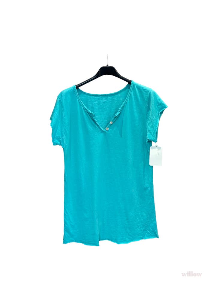 3 button Tunisian collar plain t-shirt for wholesale by MOONSUN