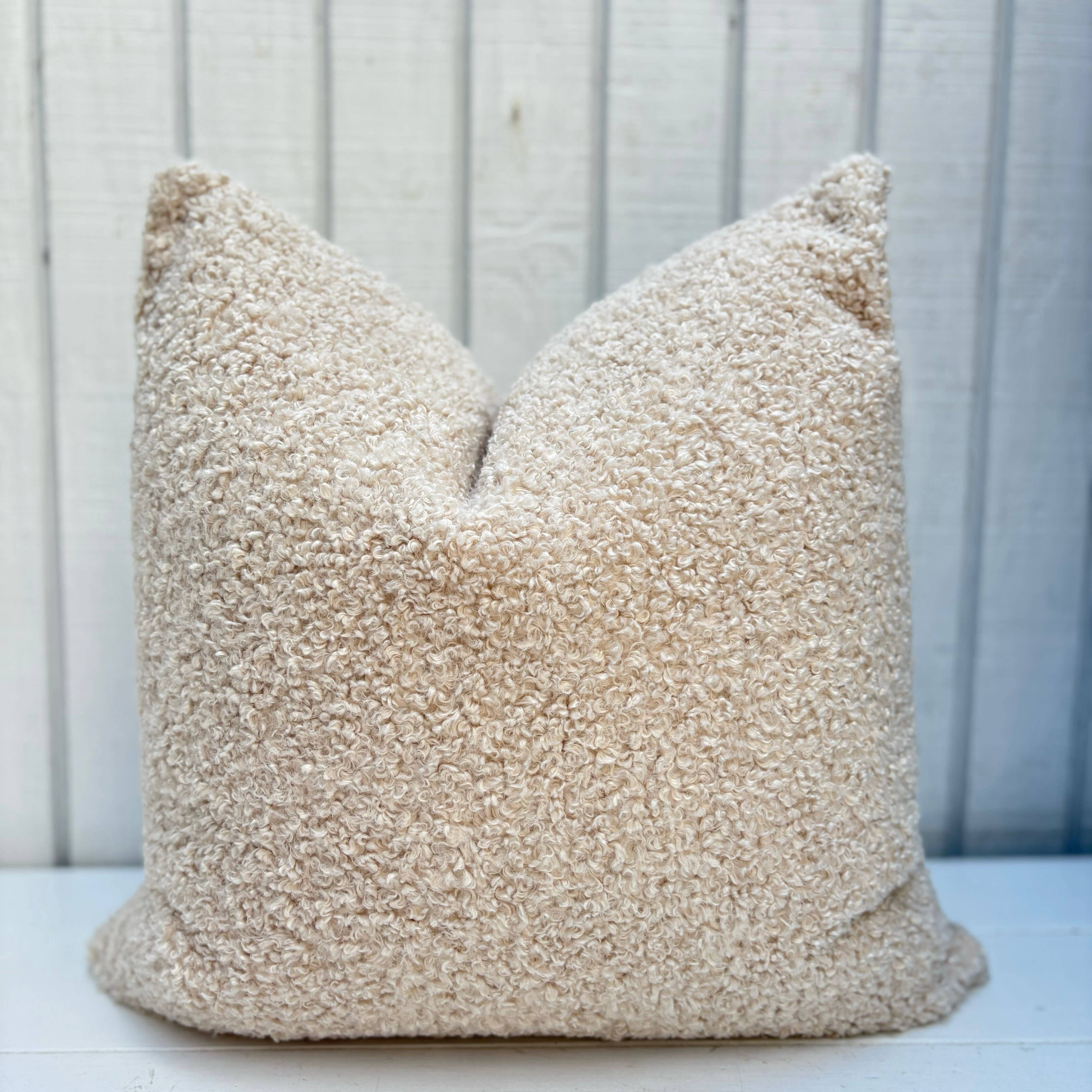 Tumbleweed & Dandelion - Wholesale Throw/Decorative Pillow - The Doux Boucle Pillow0